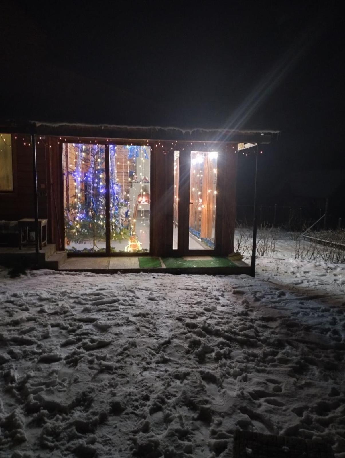 Hotel Gostynnyi Dvir U Marichky à Lazeshchyna Extérieur photo