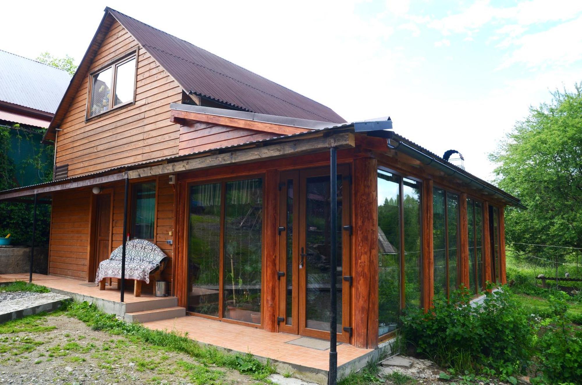 Hotel Gostynnyi Dvir U Marichky à Lazeshchyna Extérieur photo