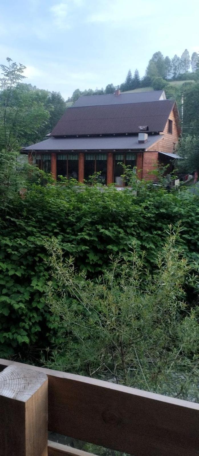 Hotel Gostynnyi Dvir U Marichky à Lazeshchyna Extérieur photo